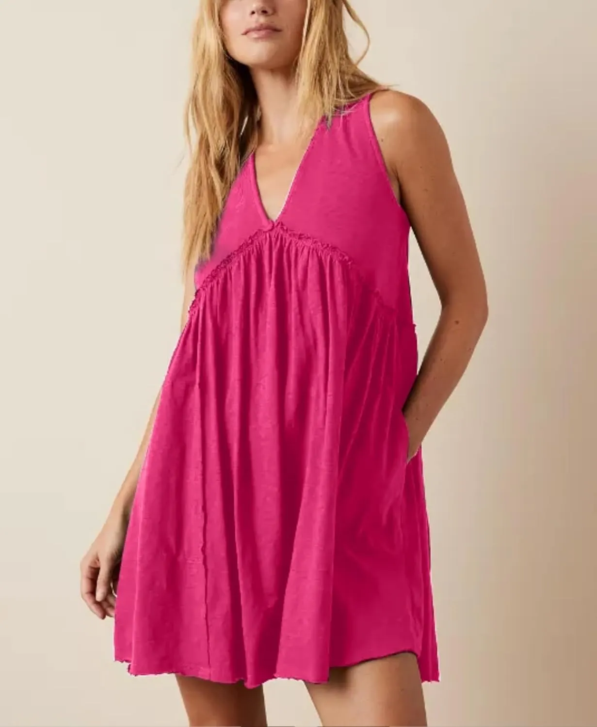 Aimiray Women's Casual Sleeveless Mini Dress Loose V Neck Backless Pleated Short Tank Sundress with Pockets