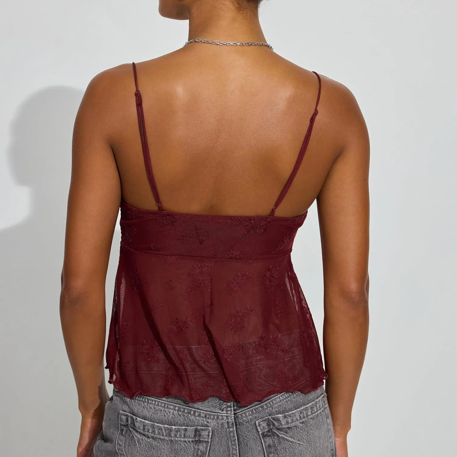 Babydoll Tank Tops for Women Sexy V Neck Lace Sheer Spaghetti Strap Crop Tops Y2k Ruffle Cami Going Out Camisole