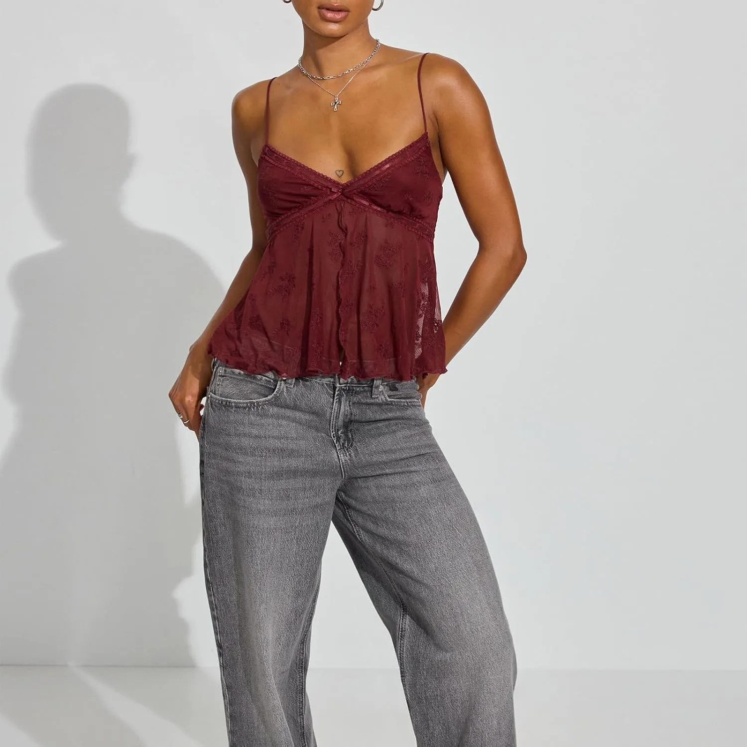 Babydoll Tank Tops for Women Sexy V Neck Lace Sheer Spaghetti Strap Crop Tops Y2k Ruffle Cami Going Out Camisole