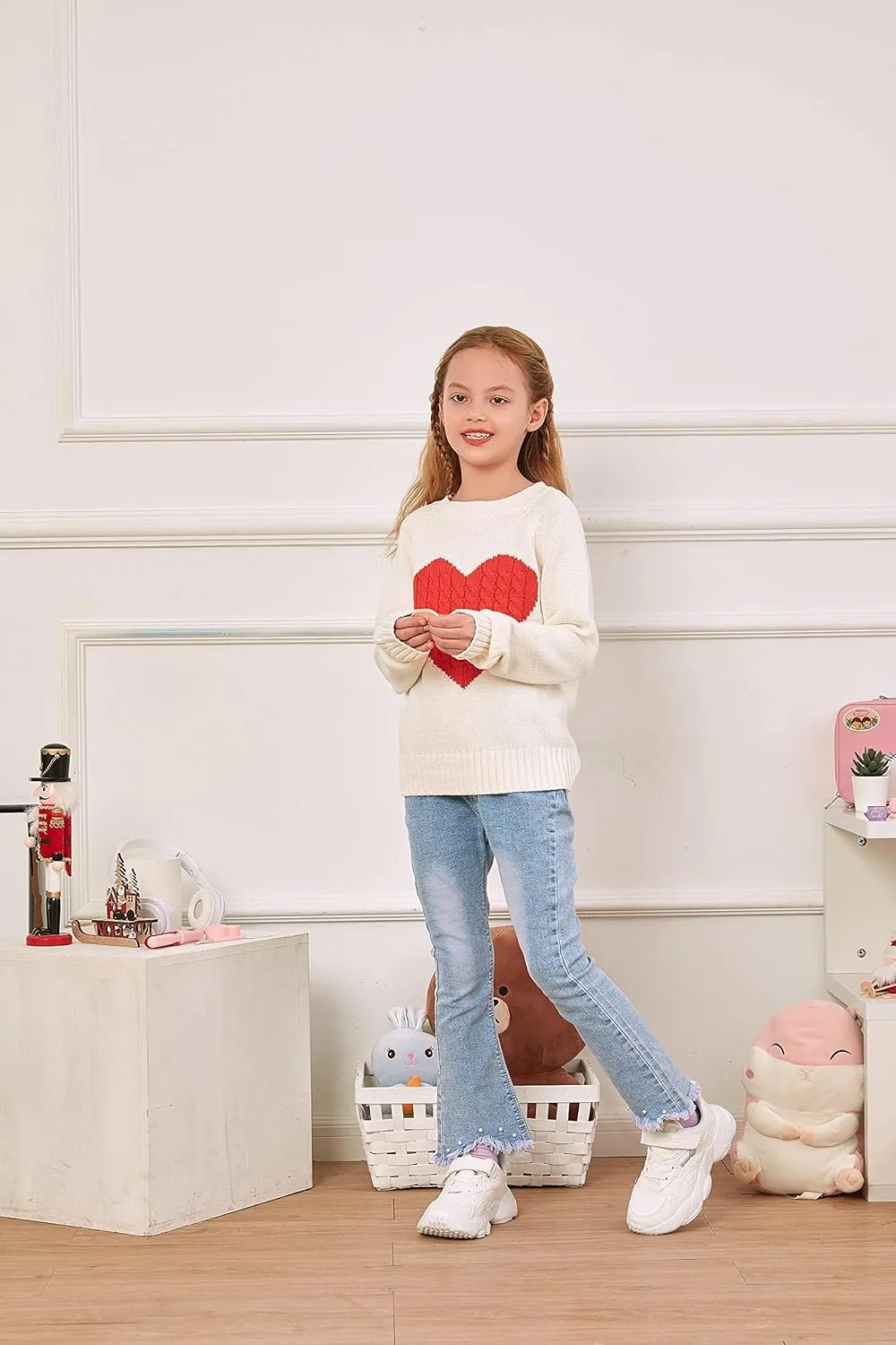 Batermoon Girls' Pullover Sweaters Long Sleeve Cute Heart Pattern Crewneck Knit Jumper Tops