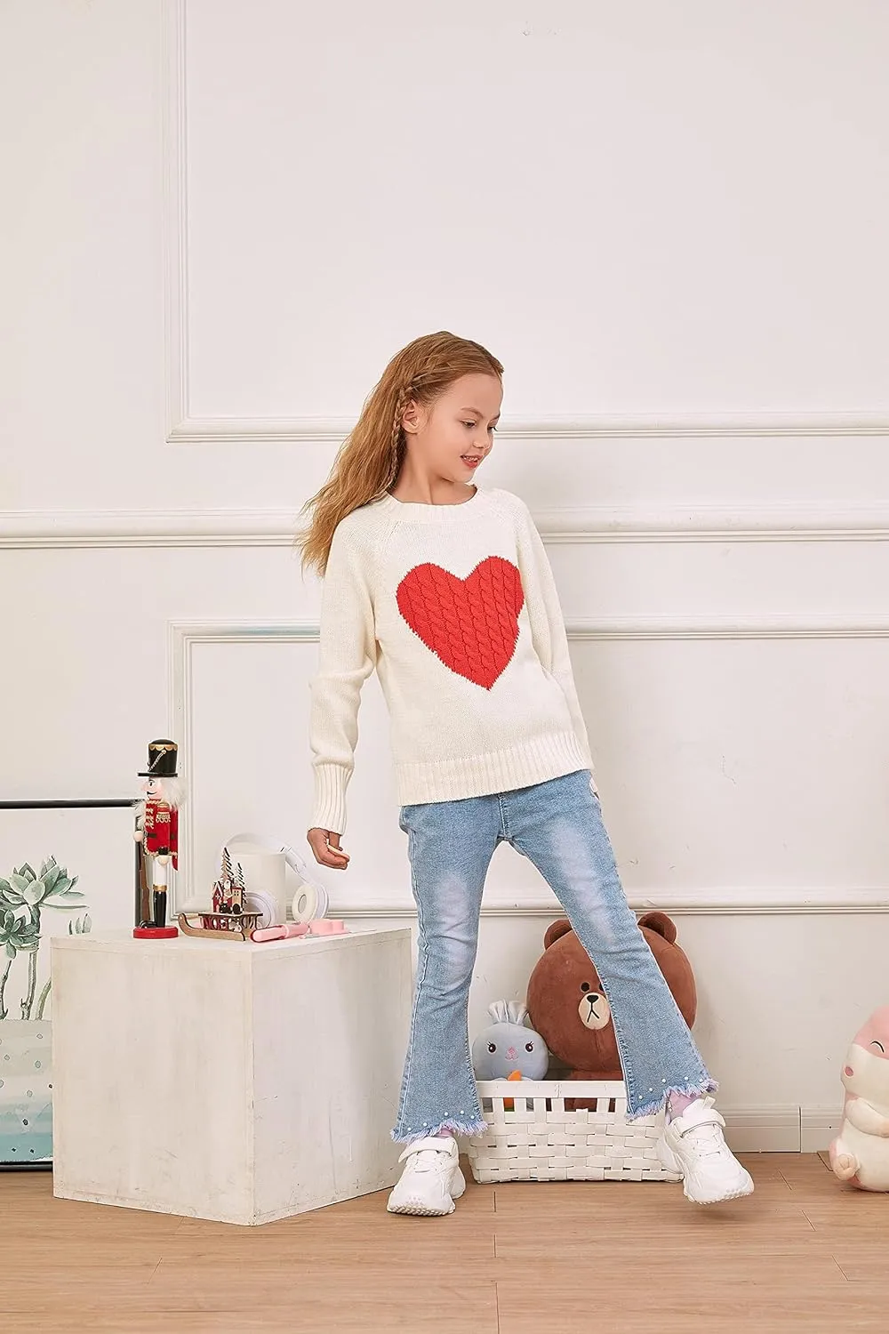 Batermoon Girls' Pullover Sweaters Long Sleeve Cute Heart Pattern Crewneck Knit Jumper Tops