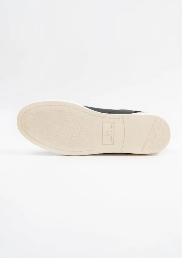 Borås Classic Sneakers in Oyster
