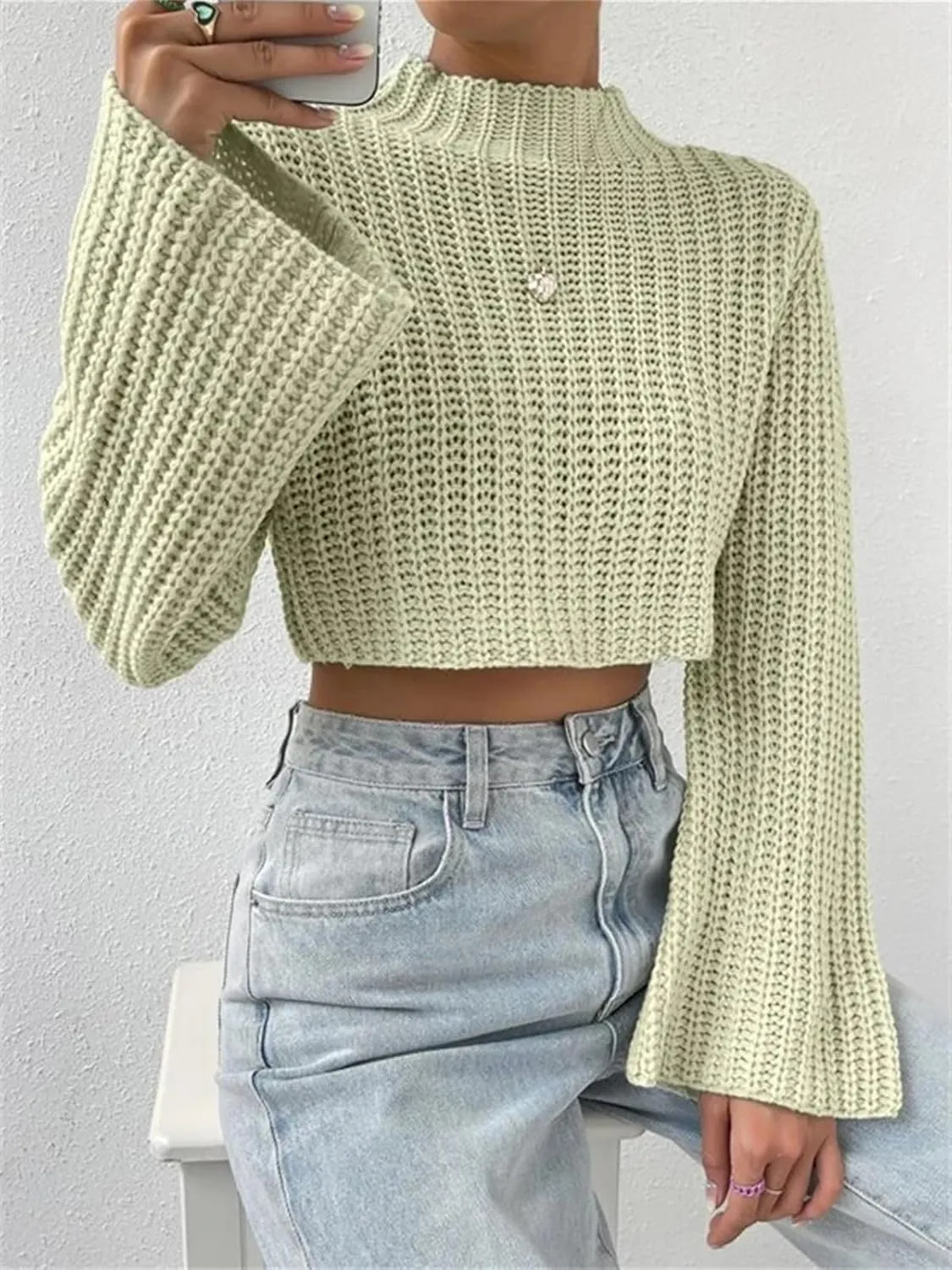 HOULENGS Women's Casual Mock Neck Chunky Knit Cropped Sweater Bell Long Sleeve Ribbed Knit Pullover Tops