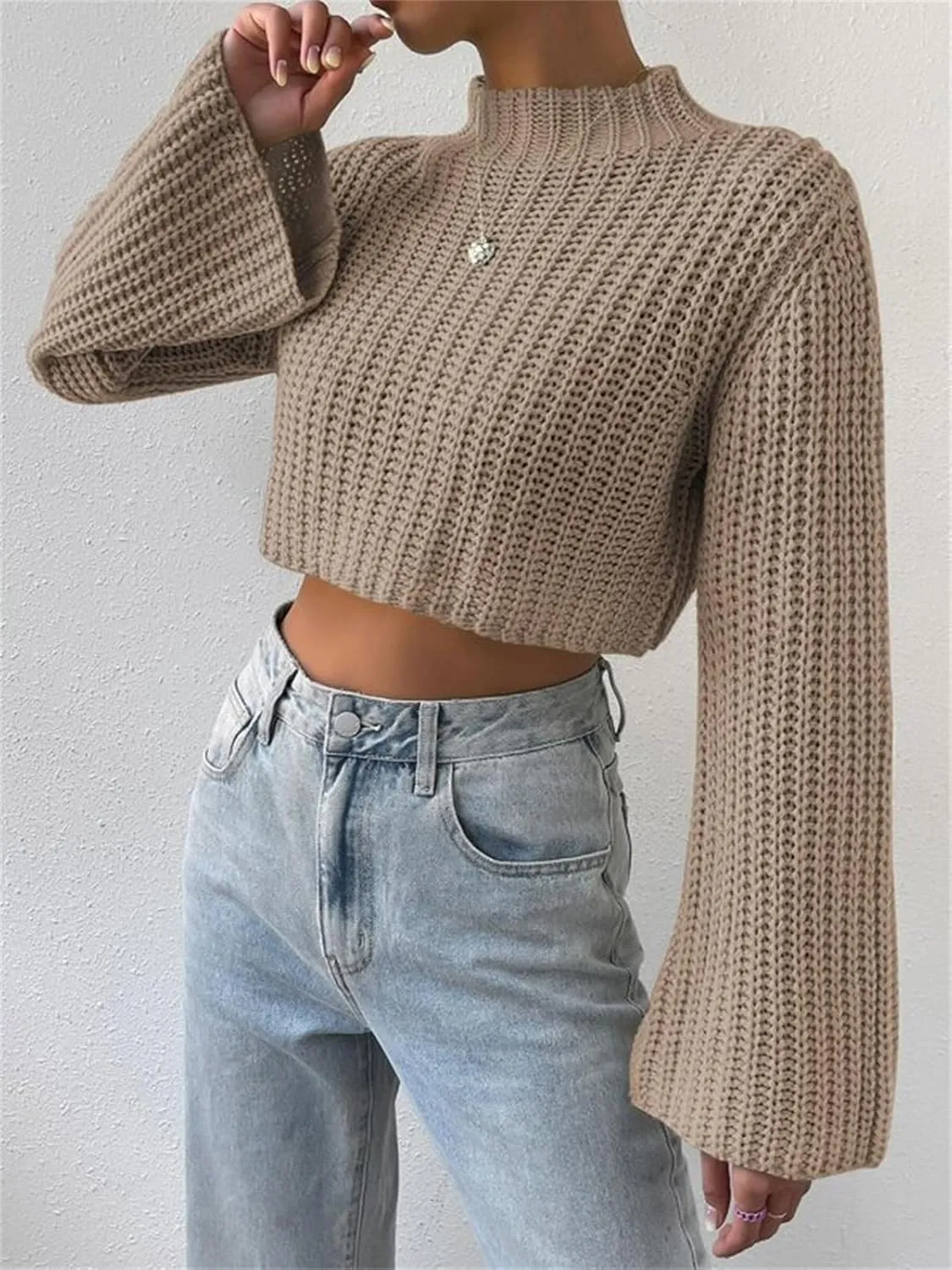 HOULENGS Women's Casual Mock Neck Chunky Knit Cropped Sweater Bell Long Sleeve Ribbed Knit Pullover Tops