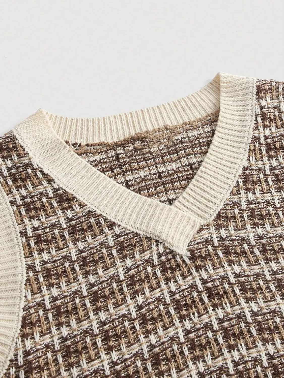 MakeMeChic Women's Plaid V Neck Sweater Vest Sleeveless Knit Cropped Tank Top