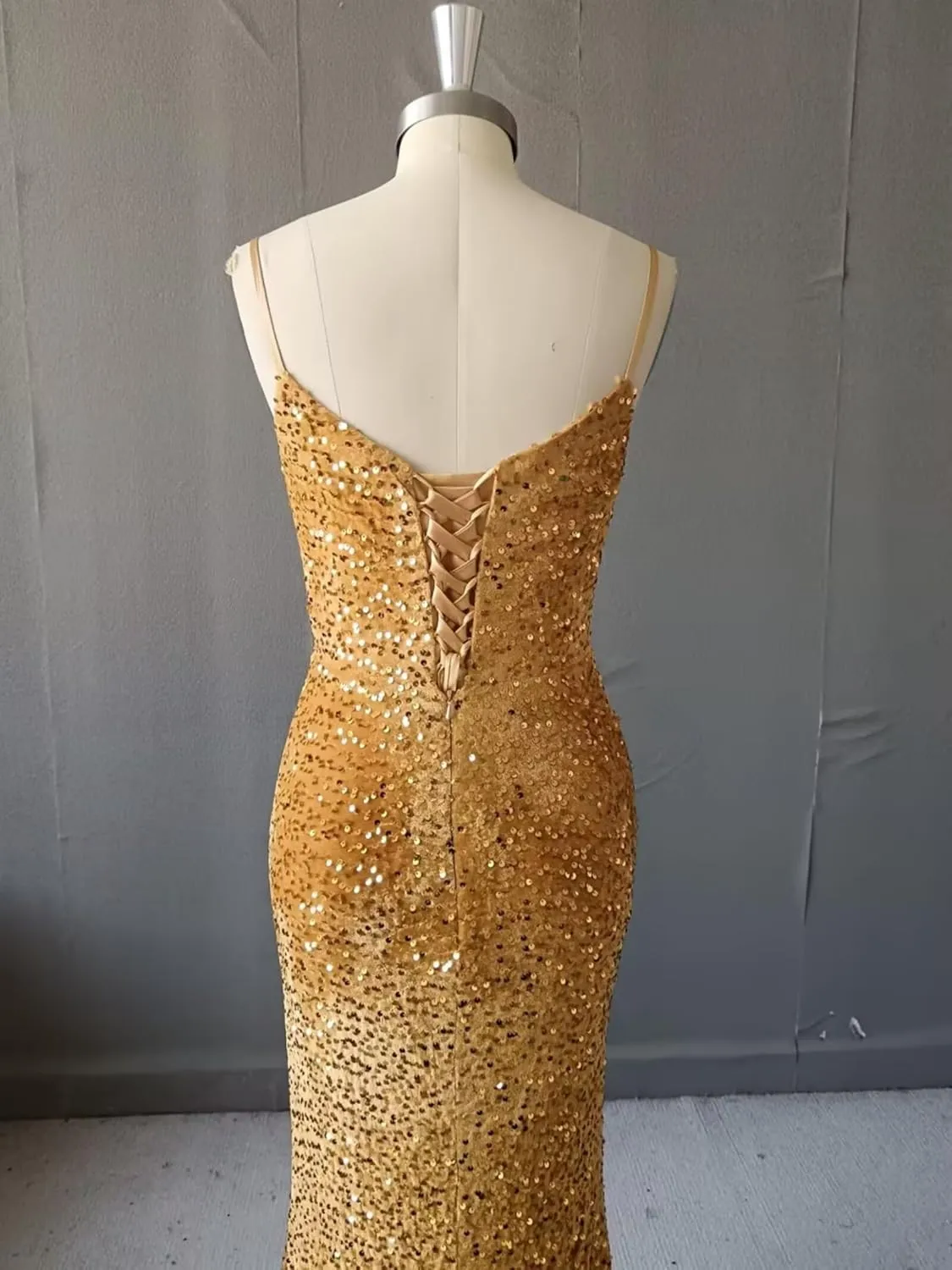 Sparkly Sequin Mermaid Prom Dresses for Women Spaghetti Straps Cowl Neck Long Formal Evening Ball Gowns with Slit