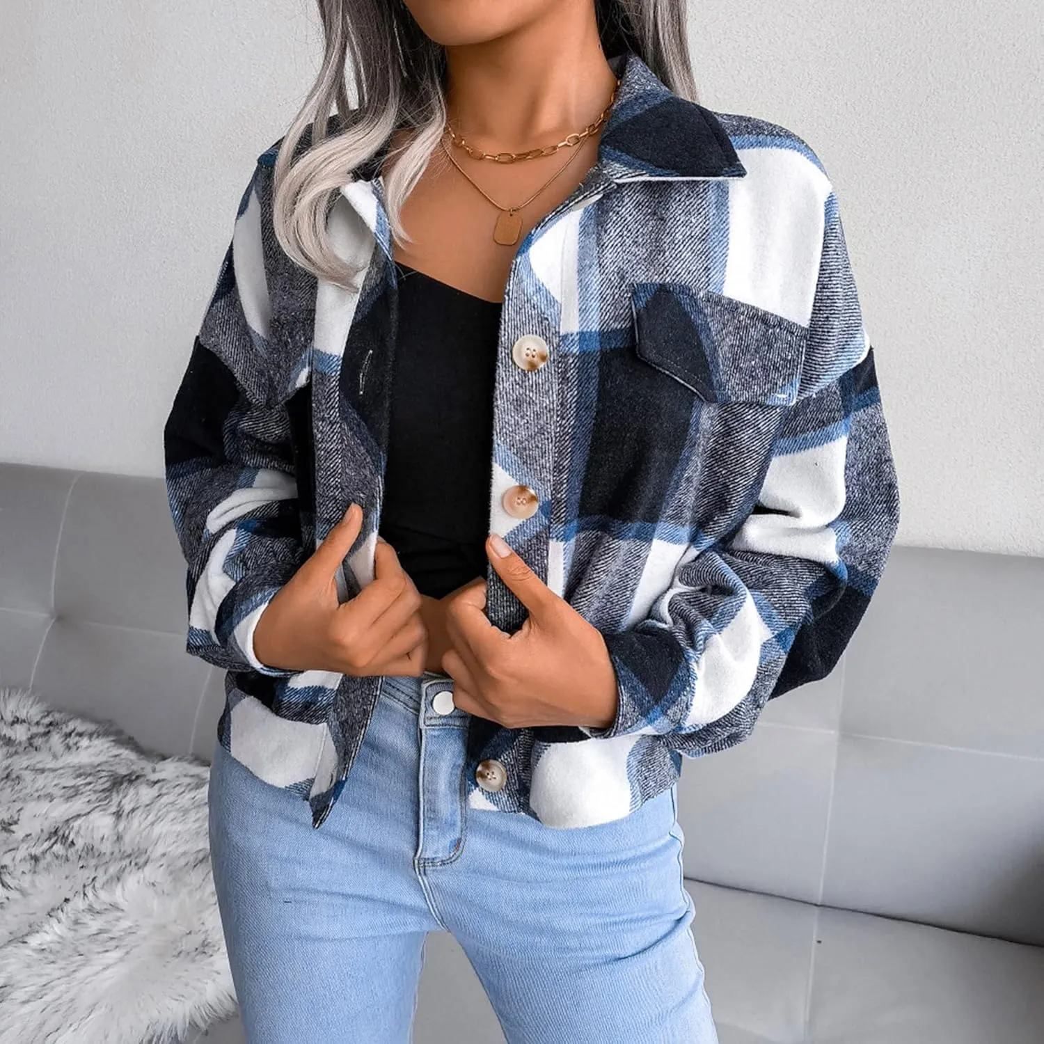 Womens Cropped Flannel Plaid Jacket Fashion Button Down Wool Blend Coat Long Sleeve Shacket Shirts Tops